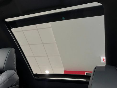 New 2026 Toyota C-HR AWD/4WD image 17