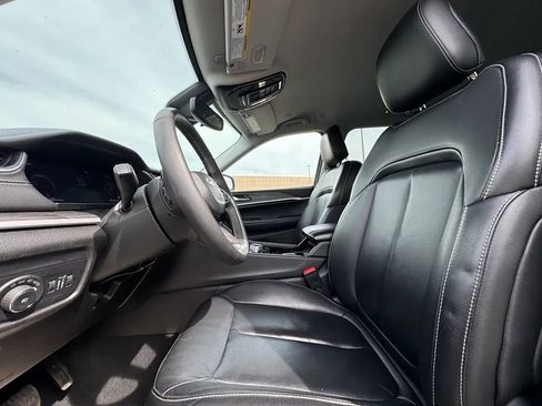 Used 2023 Jeep Grand Cherokee L Limited image 8