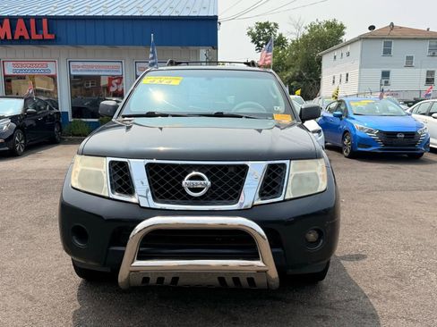 Used 2008 Nissan Pathfinder S image 3