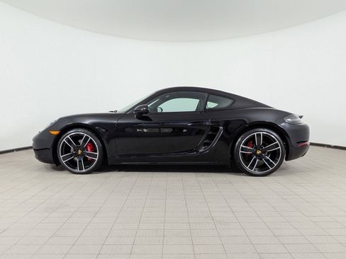 Certified 2025 Porsche 718 Cayman S RWD image 2