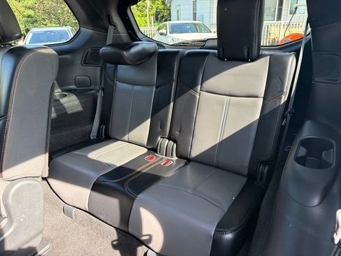 Used 2019 Nissan Pathfinder SL FWD image 25