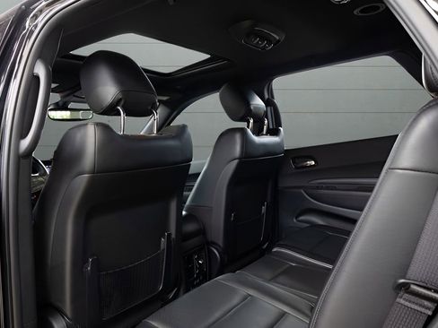 Used 2022 Dodge Durango R/T w/ Blacktop Package AWD/4WD image 56
