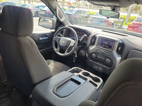 Used 2021 Chevrolet Silverado 1500 Custom image 14
