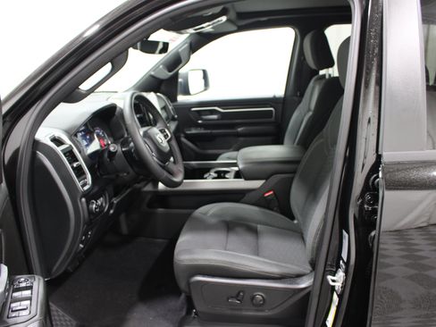 Used 2026 RAM 1500 Big Horn AWD/4WD image 3