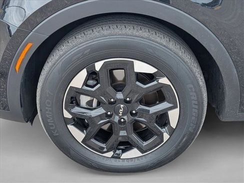 Used 2024 Kia Sorento S w/ Panoramic Sunroof Package FWD image 10