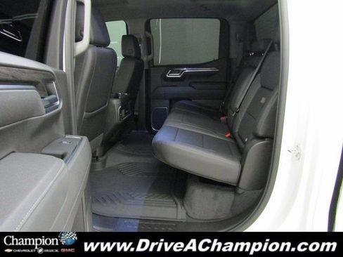 Certified 2025 Chevrolet Silverado 1500 LTZ image 21