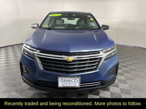 Used 2024 Chevrolet Equinox LS w/ Driver Confidence II Package AWD/4WD image 3