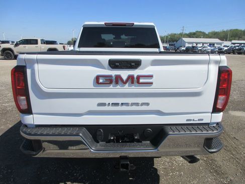 New 2026 GMC Sierra 2500 SLE w/ SLE Value Package; image 5