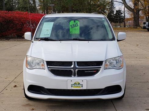 Used 2016 Dodge Grand Caravan SXT w/ Rear Park Assist Package image 9
