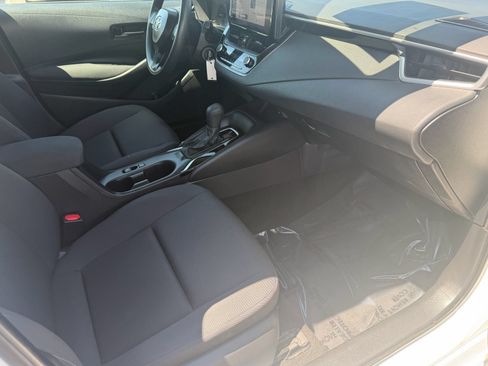 Used 2024 Toyota Corolla LE FWD image 13