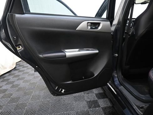 Used 2010 Subaru Impreza WRX STI AWD/4WD image 22