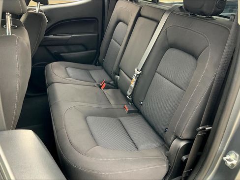 Used 2022 Chevrolet Colorado LT w/ LT Convenience Package RWD image 21