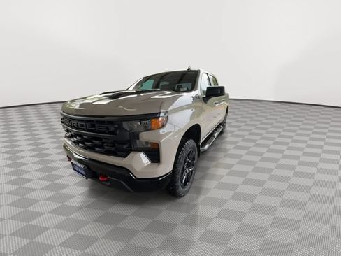 New 2026 Chevrolet Silverado 1500 Custom Trail Boss w/ LPO, Dark Essentials Package AWD/4WD image 3