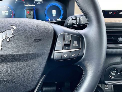 Certified 2025 Ford Bronco Sport Big Bend w/ Convenience Package image 19