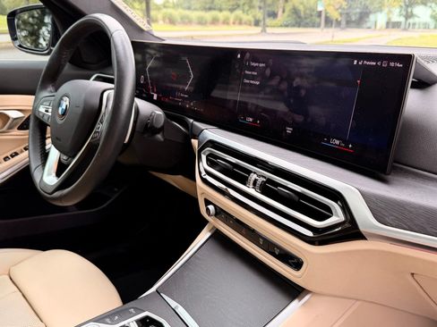Used 2024 BMW 330i Sedan w/ Premium Package RWD image 20