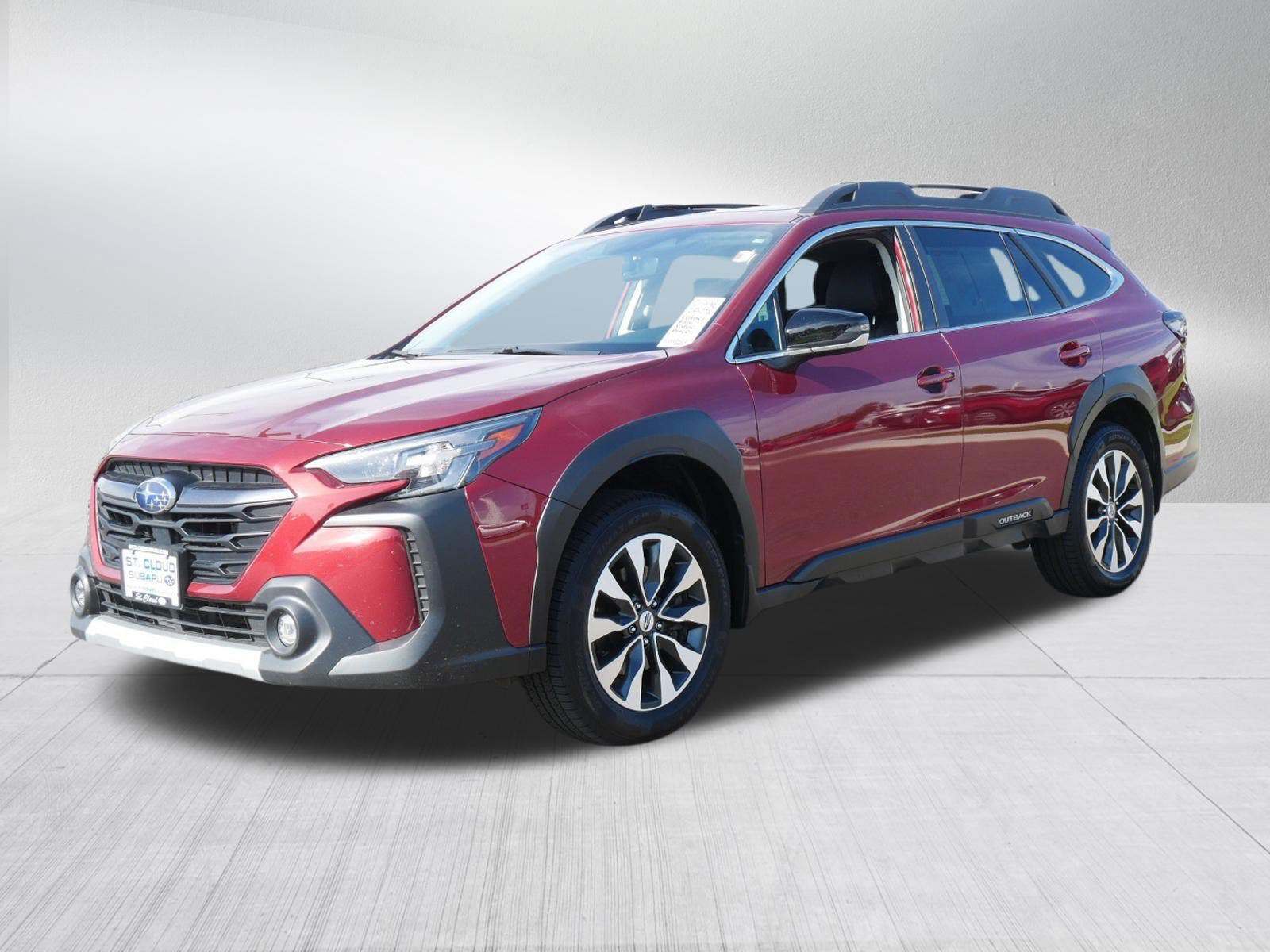 Used 2023 Subaru Outback Limited AWD/4WD image 3