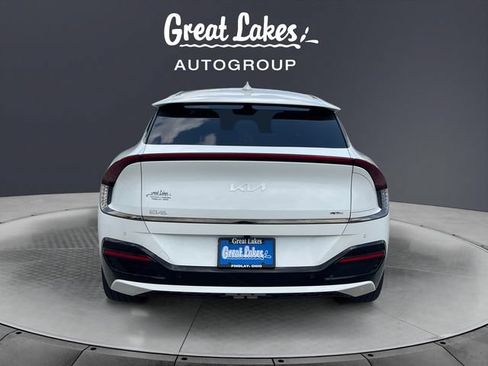 Used 2022 Kia EV6 GT-Line w/ GT-Line Suede Seat Package AWD/4WD image 4