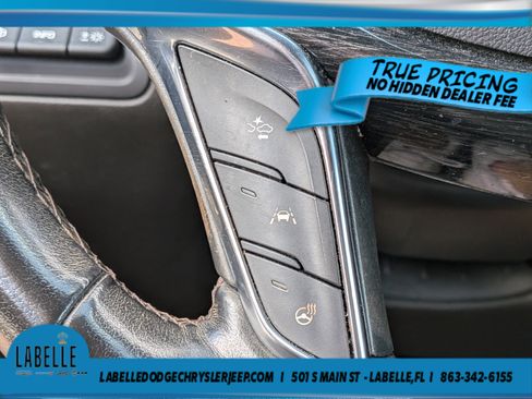 Used 2022 Cadillac XT5 Premium Luxury w/ Technology Package FWD image 25