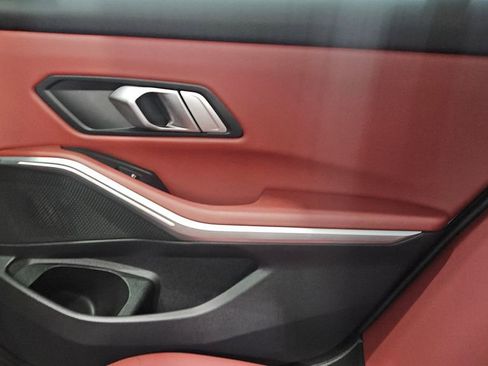 Used 2023 BMW 330i xDrive Sedan w/ Driving Assistance Package image 18