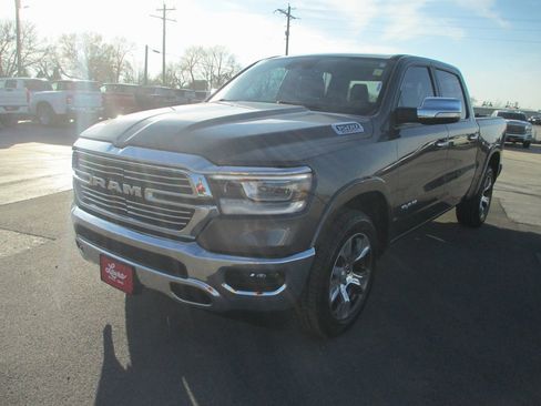 Used 2022 RAM 1500 Laramie image 9