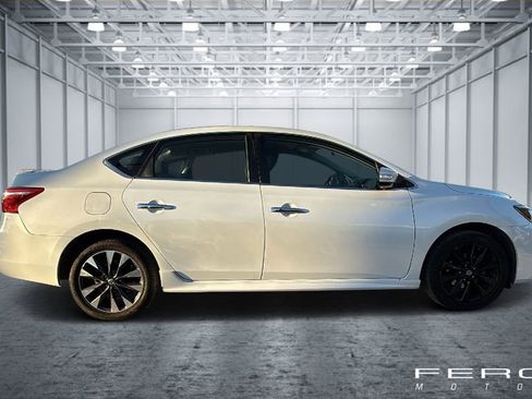 Used 2018 Nissan Sentra SR image 6
