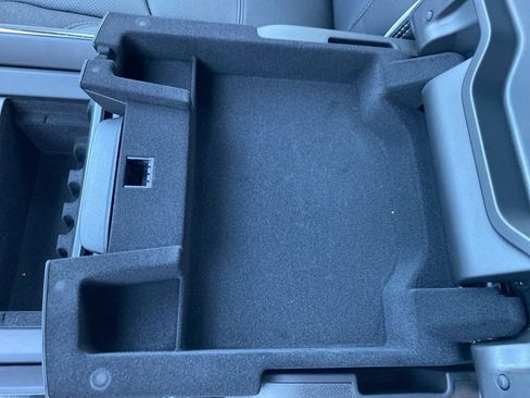 New 2025 RAM 3500 Limited image 36