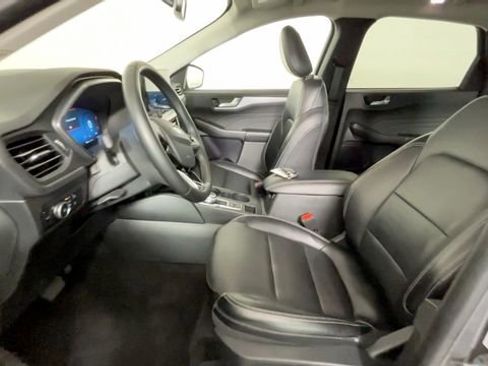 Used 2024 Ford Escape Platinum AWD/4WD image 18