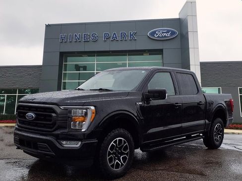 Used 2022 Ford F150 XLT w/ Equipment Group 302A High image 3