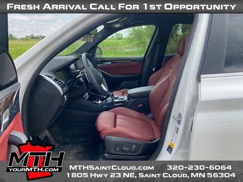 Used 2024 BMW X3 xDrive30i AWD/4WD image 9