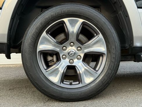 Used 2020 RAM 1500 Laramie image 30