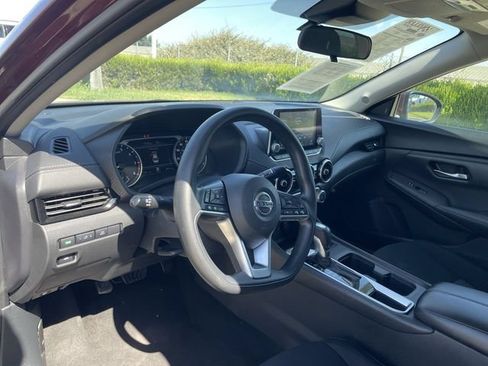 Used 2023 Nissan Sentra SV FWD image 10