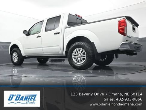 Used 2014 Nissan Frontier SV AWD/4WD image 22