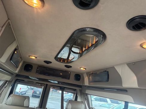 Used 2009 Ford E-250 and Econoline 250 RWD image 21