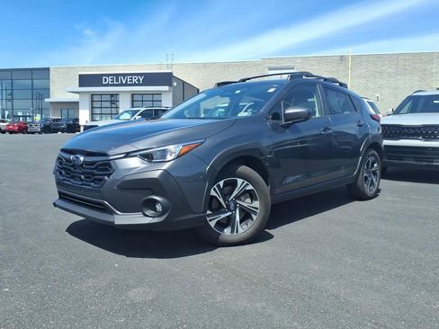 Used 2024 Subaru Crosstrek 2.0i Premium AWD/4WD image 3