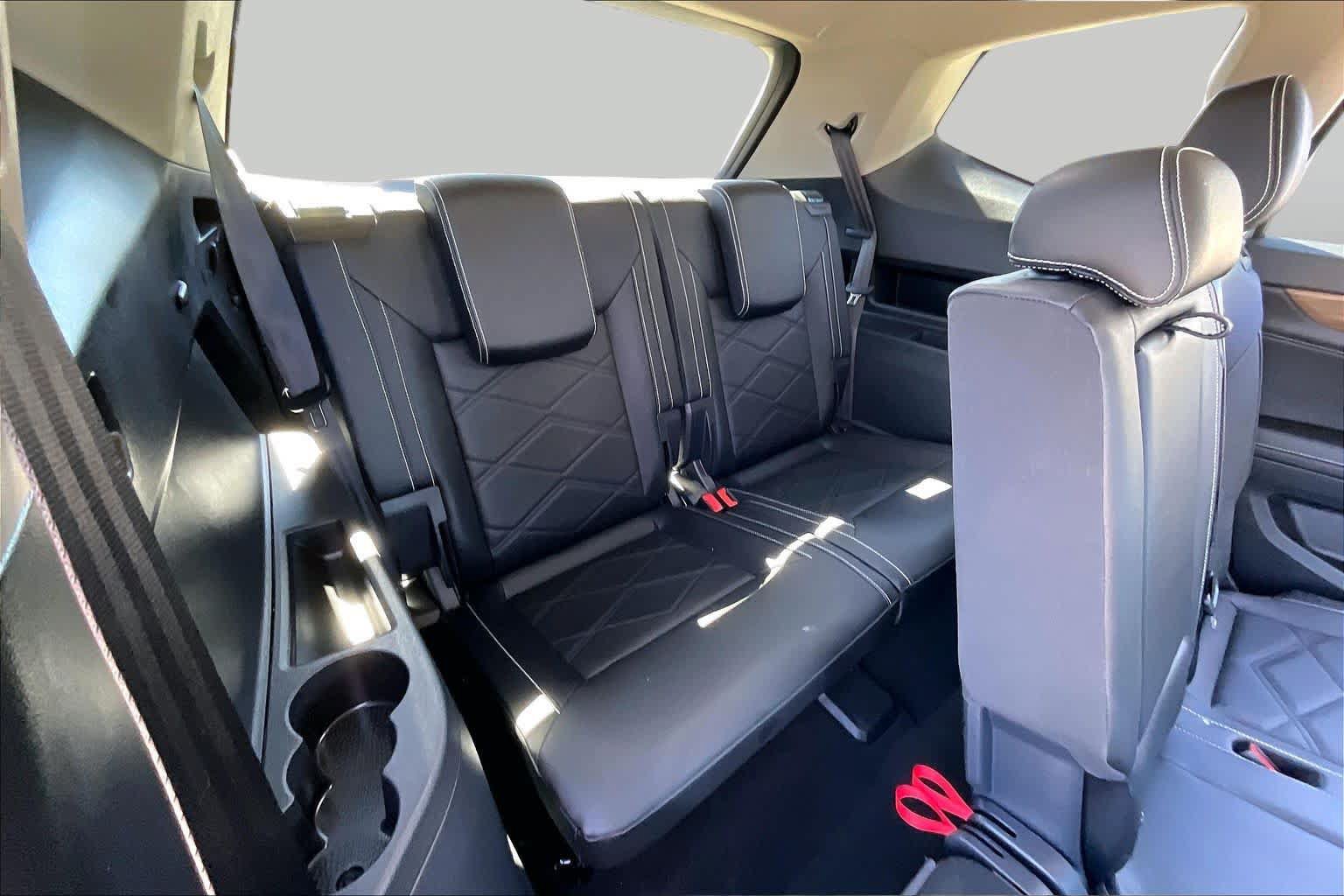 Used 2026 Volkswagen Atlas SE FWD image 35