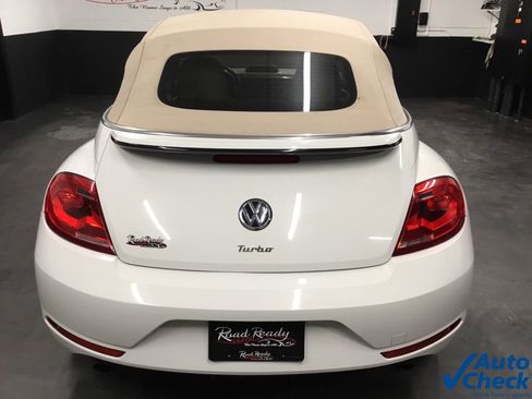 Used 2013 Volkswagen Beetle 2.0T image 20