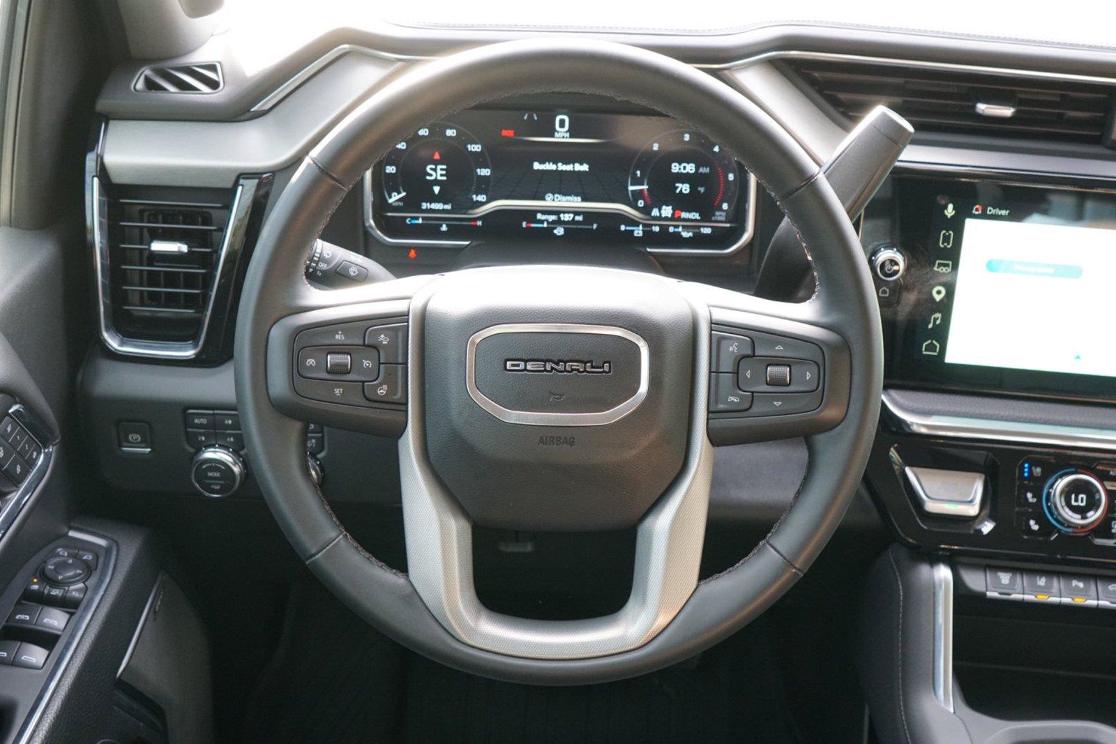 Used 2024 GMC Sierra 3500 Denali w/ Technology Package AWD/4WD image 24