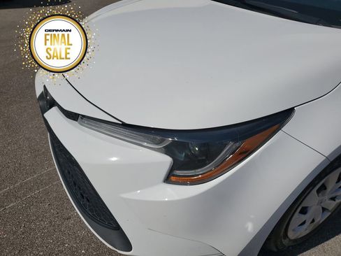 Certified 2022 Toyota Corolla L image 12