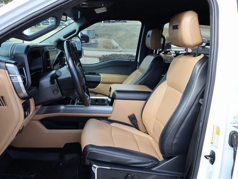 Certified 2023 Ford F250 Lariat w/ FX4 Off-Road Package image 11