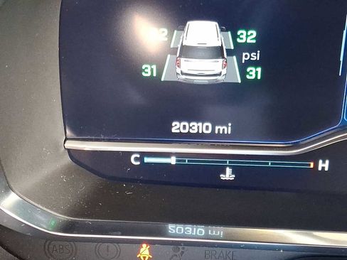 Used 2023 Chevrolet Tahoe LT image 18