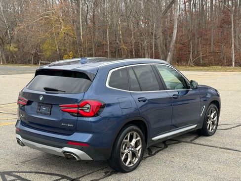 Used 2022 BMW X3 xDrive30i w/ Premium Package Essential image 5