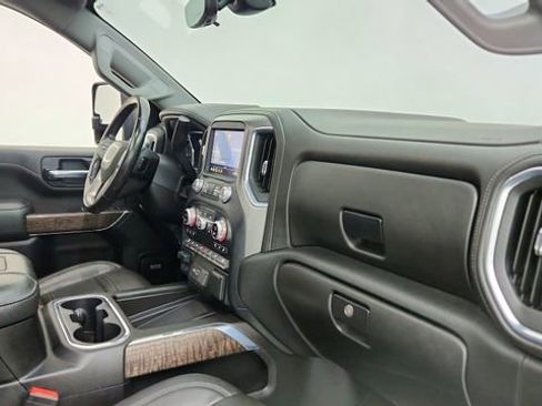 Used 2020 GMC Sierra 3500 Denali w/ Denali Ultimate Package image 21