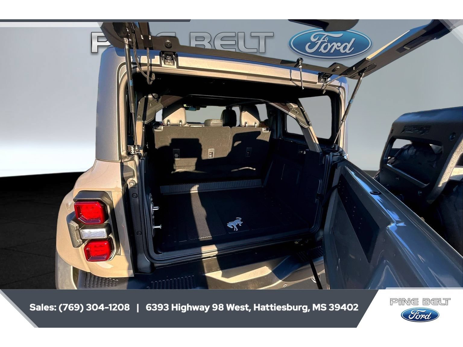 New 2026 Ford Bronco Raptor AWD/4WD image 21