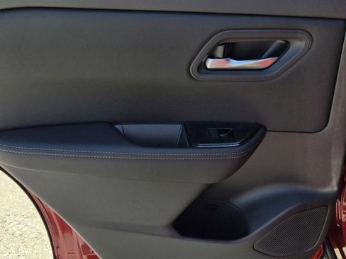 New 2026 Nissan Rogue SV FWD image 11