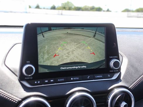 Used 2025 Nissan Sentra SV FWD image 24