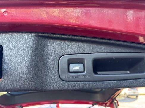 Used 2022 Honda CR-V Touring image 12