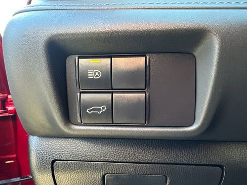 Certified 2022 Toyota Highlander XLE image 26