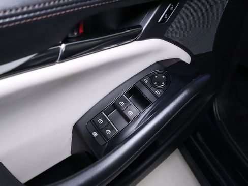 Used 2023 MAZDA MAZDA3 s image 14