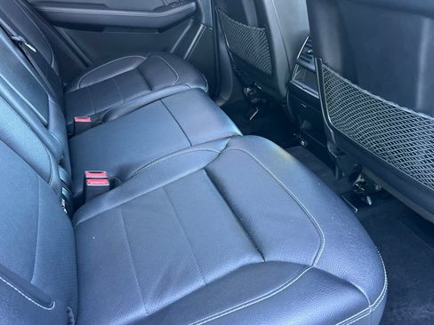 Used 2014 Mercedes-Benz ML 350 4MATIC image 19