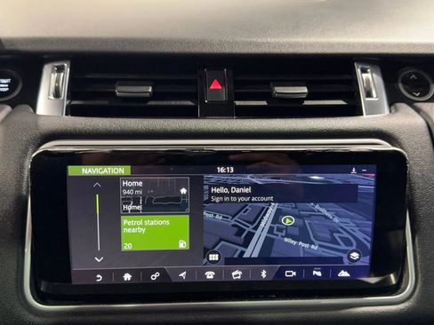 Used 2018 Land Rover Range Rover Sport HSE image 43